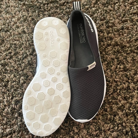 Adidas Black Slip-On Sneakers - Size 8.5 - Picture 2 of 6